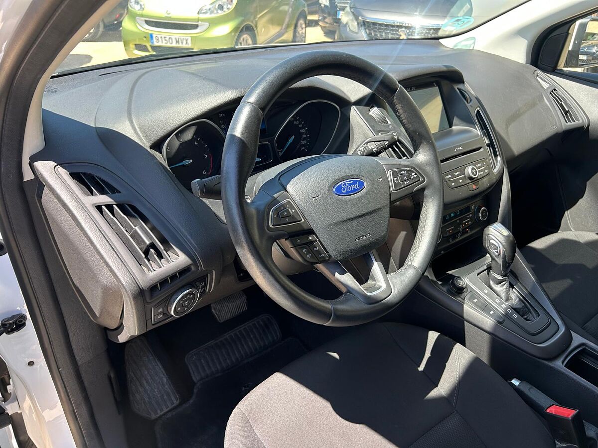 FORD FOCUS BUSINESS 1.5 TDCI AUTO SPANISH LHD IN SPAIN 105000 MILES SUPERB 2016
